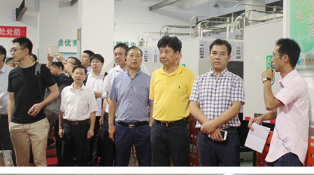 臨海市智能制造工作推進會在偉星新材順利召開