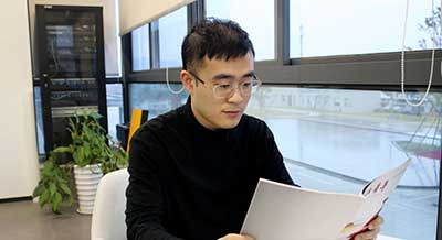 唯有腳踏實地，方能仰望星空